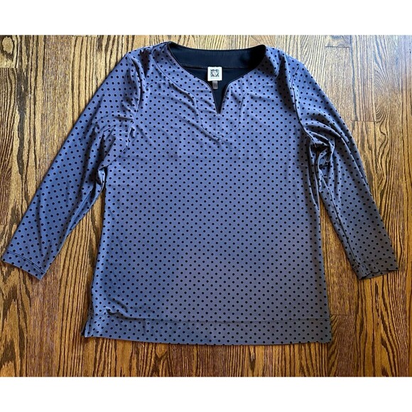 ANNE KLEIN Polka Dot Stretchy Split Neck Women’s Top Tunic Size Small Black Gray - Picture 1 of 6